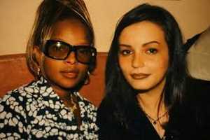 Martinez with Mary J. Blige (l.)