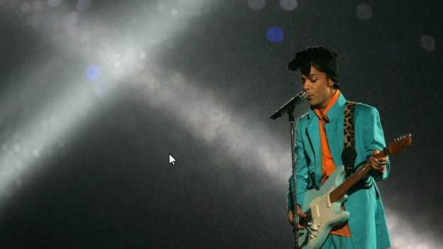 Prince at Super Bowl XLI, 2007. Photo by Doug Pensinger/Getty Images