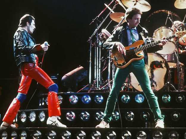 Queen: John Deacon retired after Freddie Mercury's death (Image: GETTY)